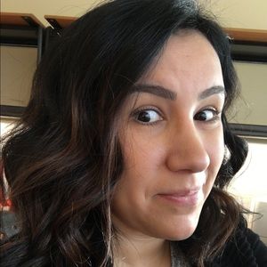 Meet your Posher, Ariana